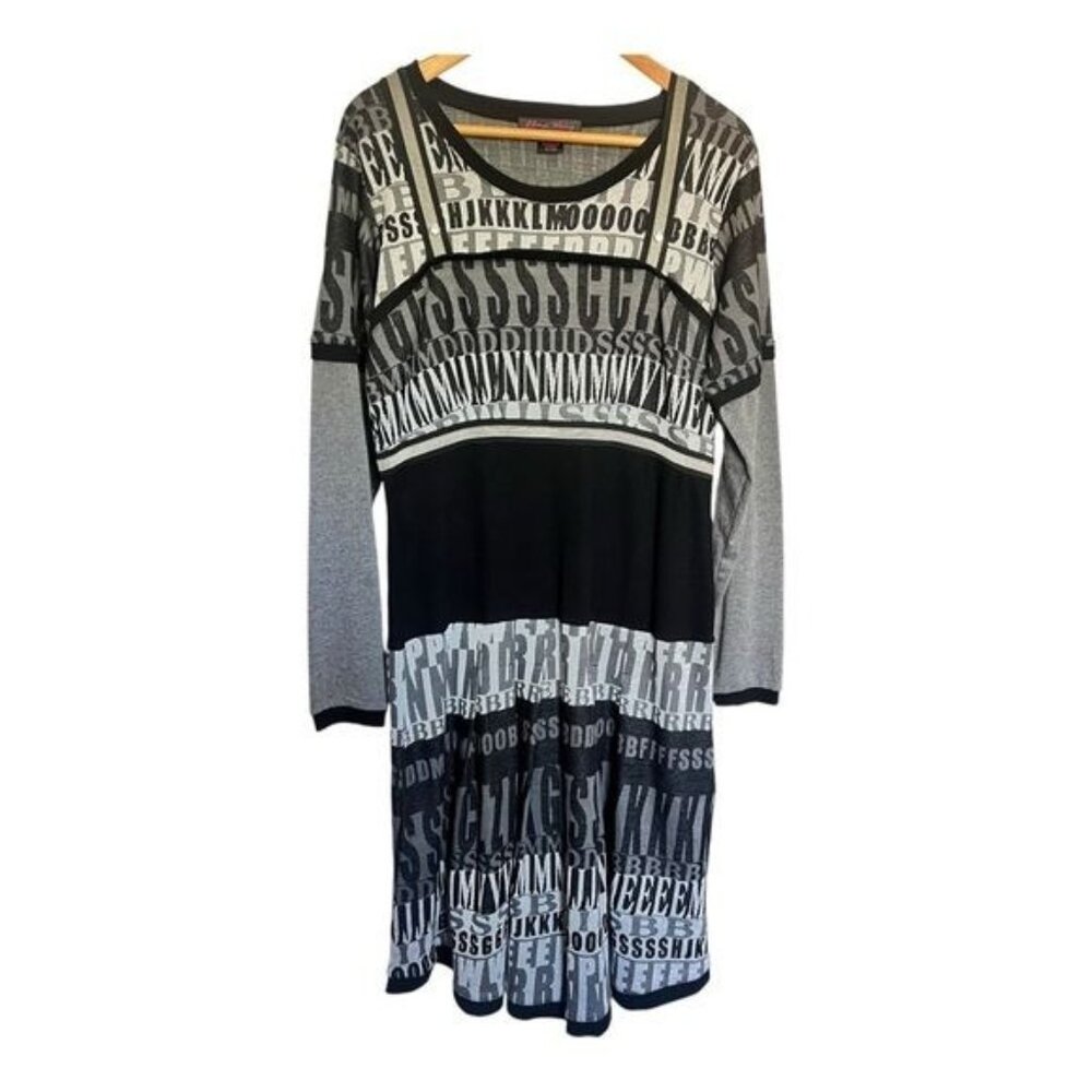 Elena Wang Black & Gray Long Sleeve Text Print Sweater Dress Womens Size Large